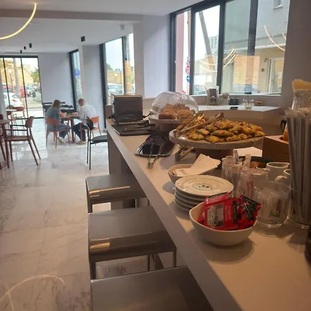 Theta Boutique מלון