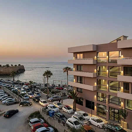 Theta Boutique 4*