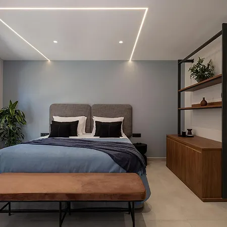 Theta Boutique Hotel *