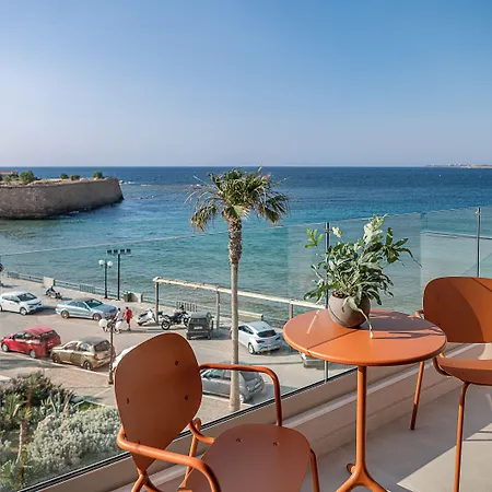 Theta Boutique Hotel *