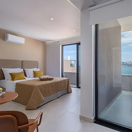 Theta Boutique ハニア