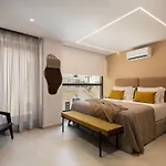 Theta Boutique 4*