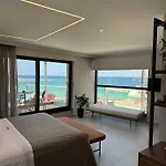 Theta Boutique 4*