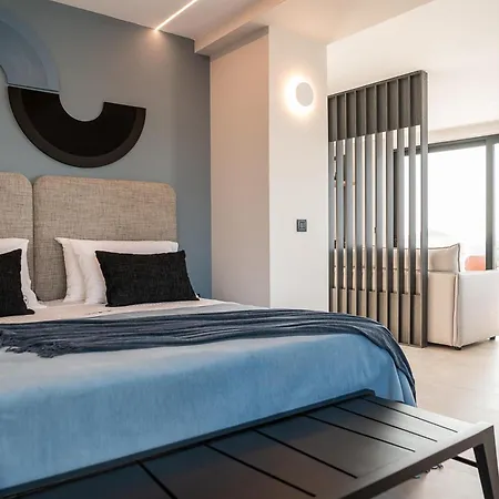 Hotel Theta Boutique