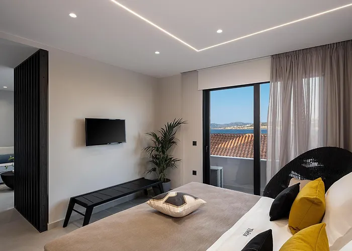 Theta Boutique Hotel 4*