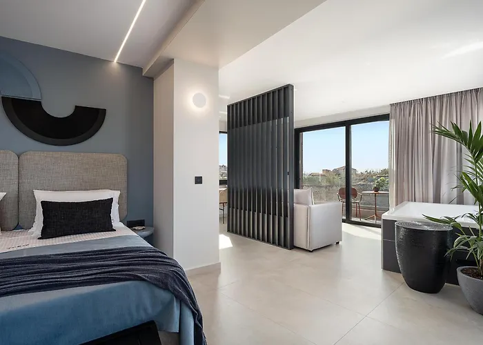 Hotel Theta Boutique 4*