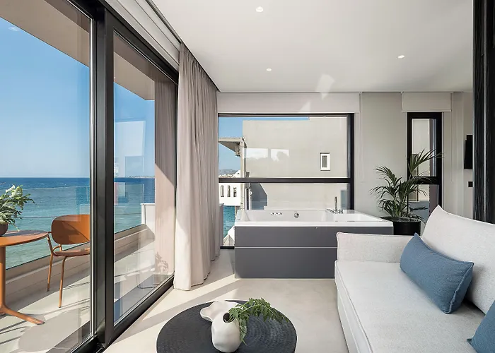 Hotel Theta Boutique 4*